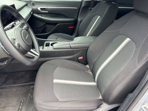 Used 2024 Hyundai Sonata SEL w/ Convenience Package FWD image 12
