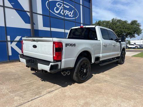 New 2026 Ford F250 Lariat w/ Black Appearance Package AWD/4WD image 7