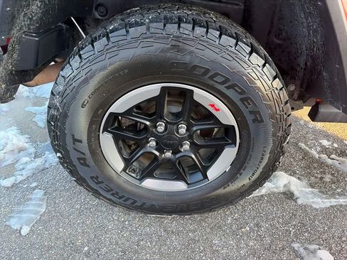 Used 2020 Jeep Wrangler Unlimited Rubicon AWD/4WD image 16