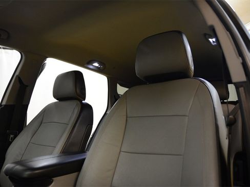 Used 2020 GMC Terrain SLT w/ Preferred Package image 29