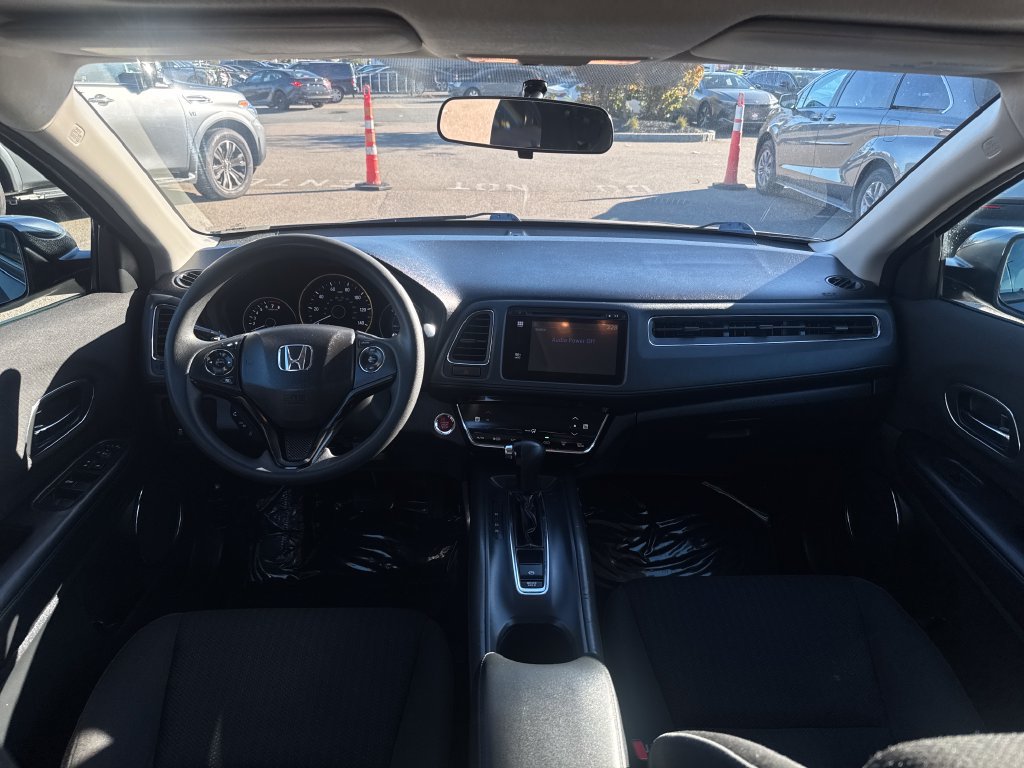 Used 2016 Honda HR-V EX image 11