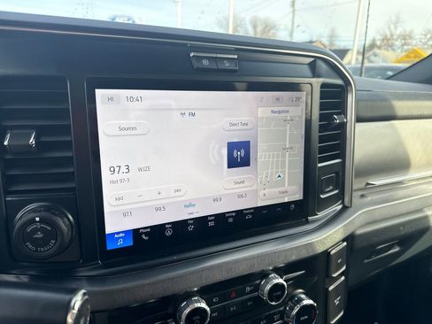 Used 2025 Ford F250 Platinum image 41