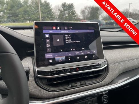 Certified 2023 Jeep Compass Latitude image 15