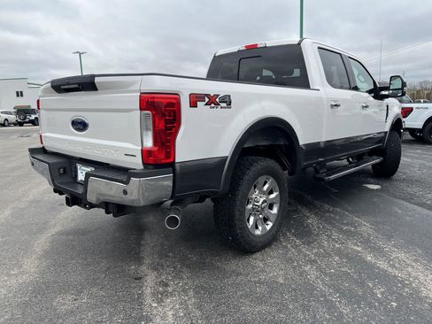 Used 2017 Ford F250 Lariat w/ Lariat Ultimate Package image 5