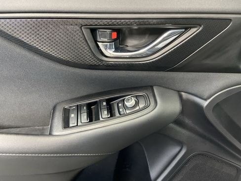 Used 2020 Subaru Outback Premium image 12