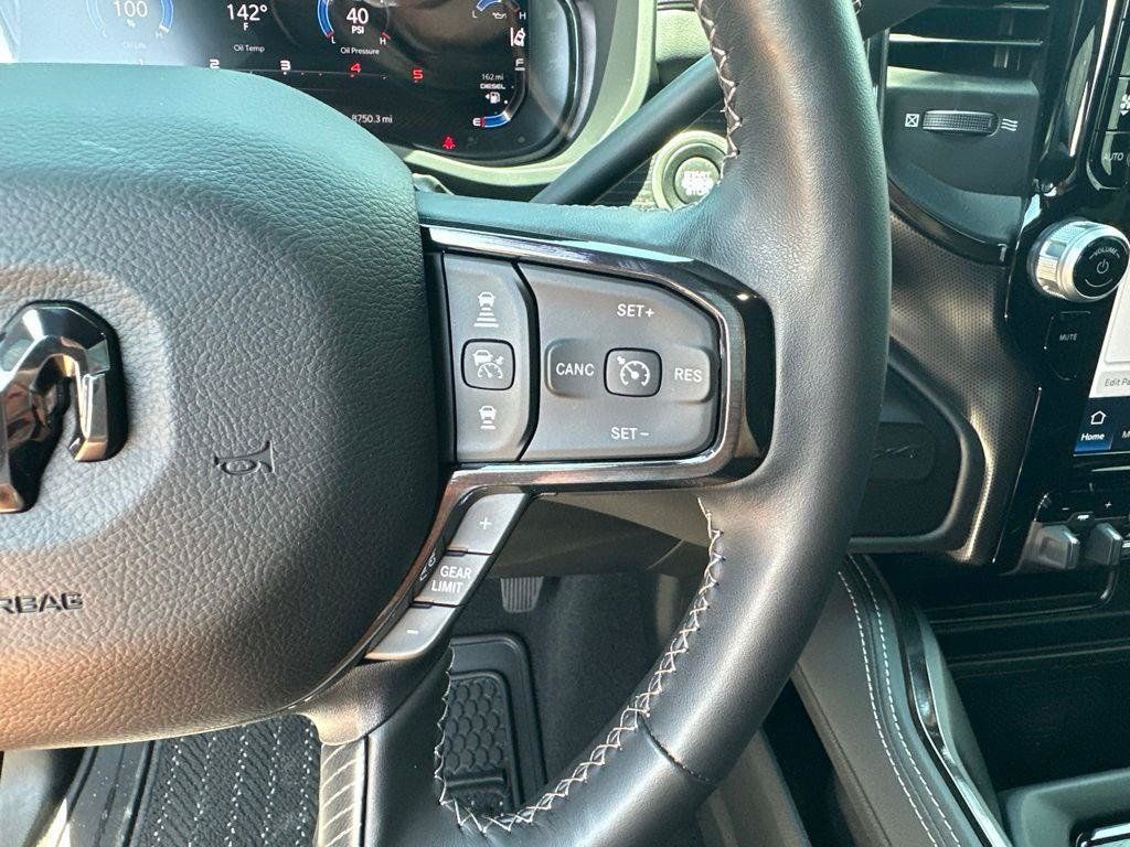 Used 2024 RAM 2500 Limited AWD/4WD image 48