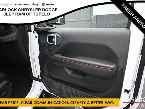 Used 2024 Jeep Wrangler Unlimited Rubicon AWD/4WD image 35