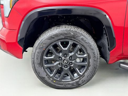 New 2025 Toyota Tundra Platinum image 11