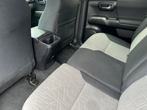 Used 2023 Toyota Tacoma TRD Sport w/ Advanced Technology Package image 14