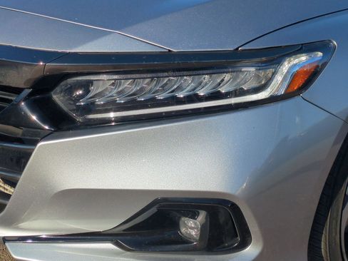 Certified 2022 Honda Accord Sport image 12