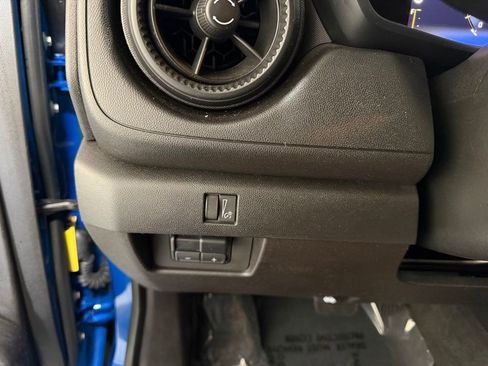 Used 2023 Chevrolet Colorado Trail Boss w/ Technology Package AWD/4WD image 14