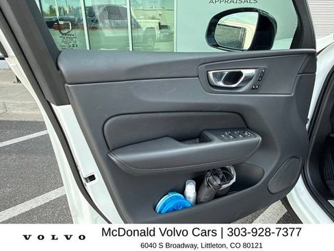 Used 2025 Volvo XC60 T8 Core w/ Protection Package Premier AWD/4WD image 9