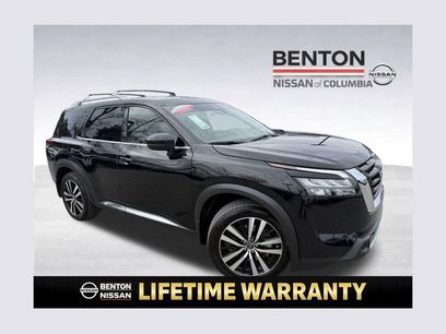 Certified 2025 Nissan Pathfinder Platinum