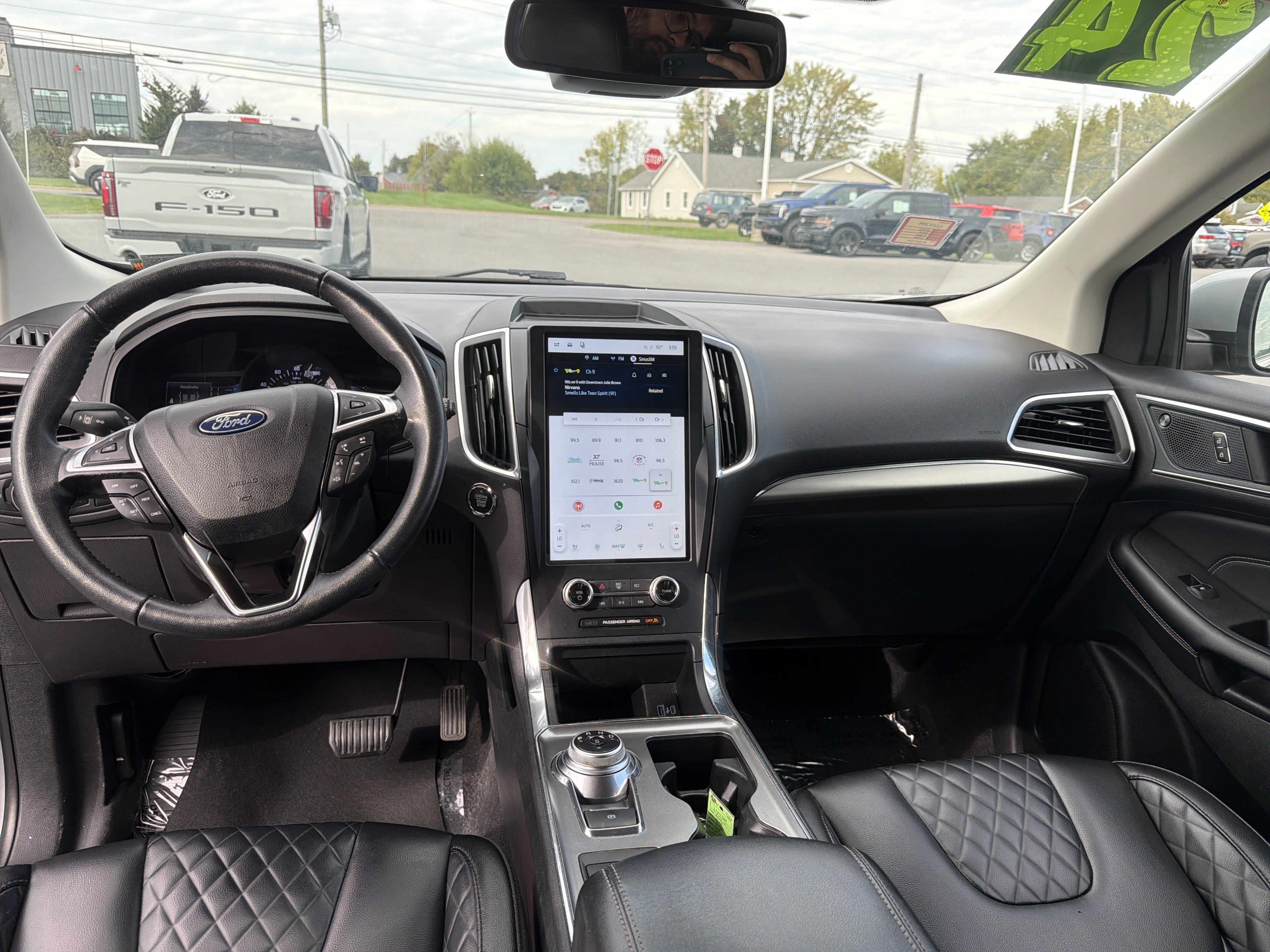 Used 2024 Ford Edge Titanium AWD/4WD image 14