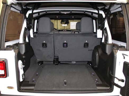 New 2026 Jeep Wrangler Sport S image 30