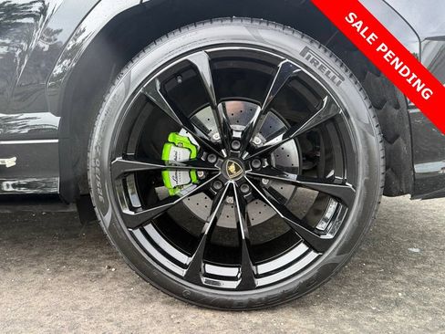 Used 2024 Lamborghini Urus S AWD/4WD image 10