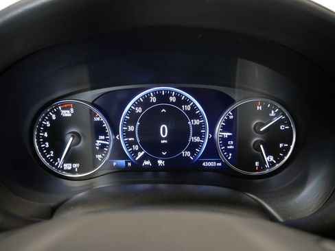 Used 2023 Buick Enclave Avenir w/ Avenir Technology Package image 16