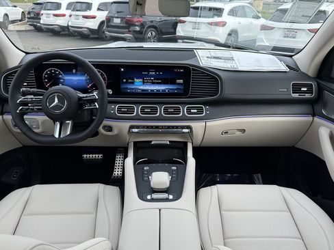 New 2026 Mercedes-Benz GLS 450 4MATIC image 11