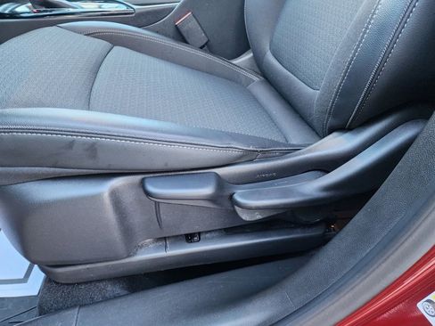 Used 2024 Buick Encore GX Preferred image 26