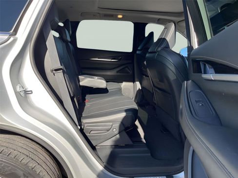 Used 2022 INFINITI QX60 Pure image 33