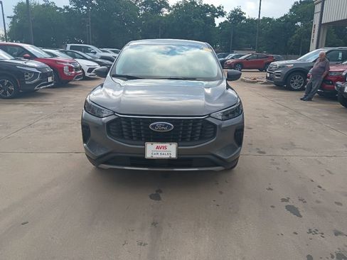 Used 2025 Ford Escape Active AWD/4WD image 5