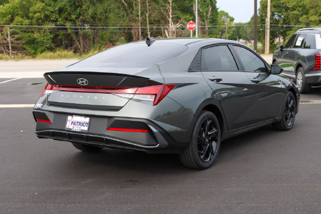 New 2026 Hyundai Elantra N Line FWD image 3