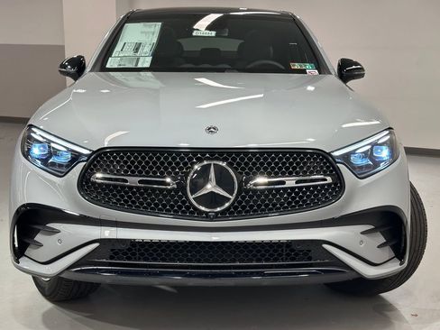 New 2026 Mercedes-Benz GLC 300 4MATIC image 3