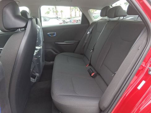 New 2026 Kia K4 FWD image 17