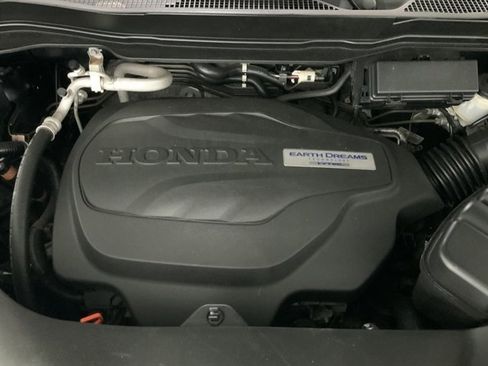 Used 2017 Honda Pilot EX-L image 11