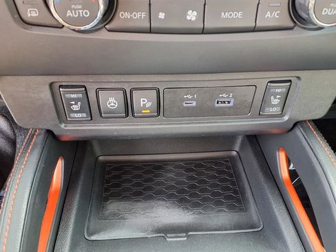 Used 2023 Nissan Frontier PRO-4X w/ Pro Convenience Package AWD/4WD image 30