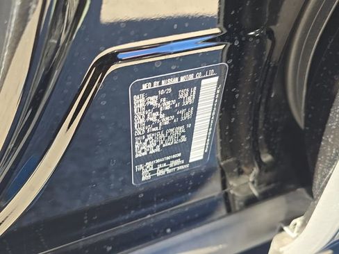 New 2026 Nissan Armada SL w/ Captain's Chari Seat Package image 35