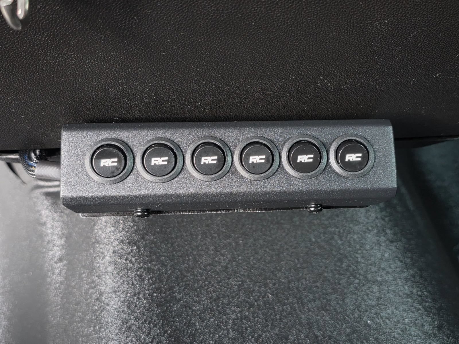 Used 2024 Chevrolet Silverado 2500 LT AWD/4WD image 17