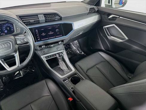 Certified 2023 Audi Q3 2.0T Premium w/ Convenience Package AWD/4WD image 21