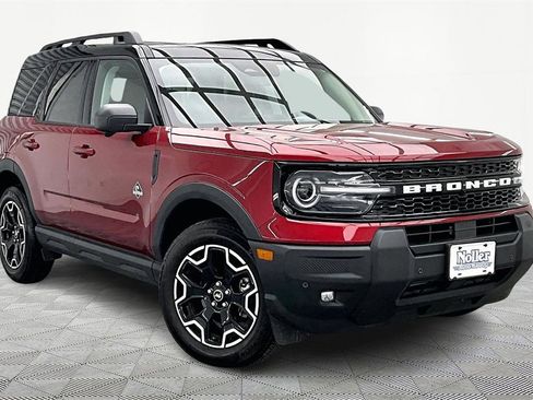 Used 2025 Ford Bronco Sport Outer Banks w/ Outer Banks Tech Package+ image 12
