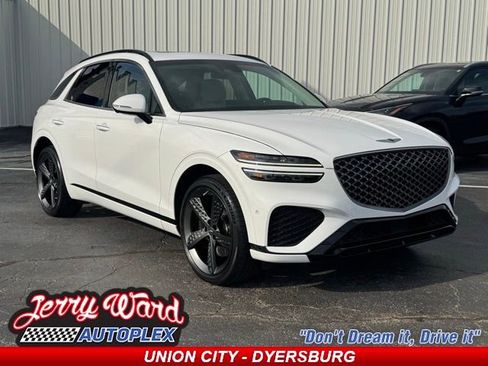 Used 2023 Genesis GV70 3.5T Sport w/ Sport Prestige Package AWD/4WD image 1