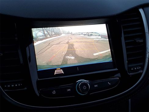 Used 2022 Chevrolet Trax LS w/ Tint and Cruise Package image 14