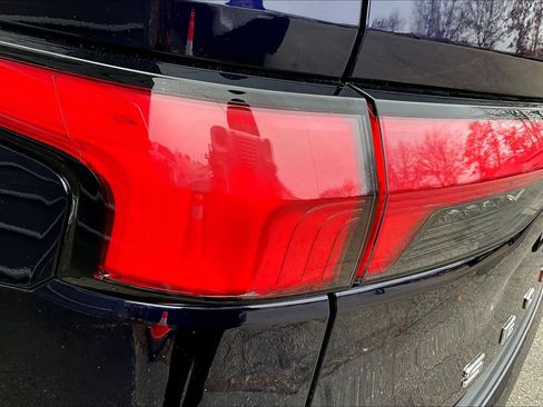 Certified 2025 Toyota Sequoia Capstone image 26