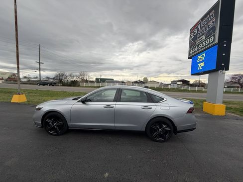 Used 2024 Honda Accord Sport image 7