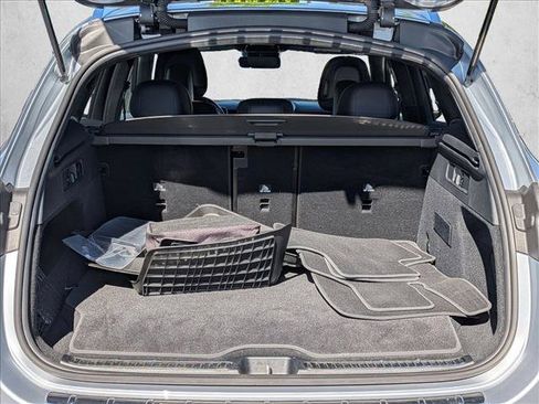 Certified 2025 Mercedes-Benz GLC 350e 4MATIC image 6