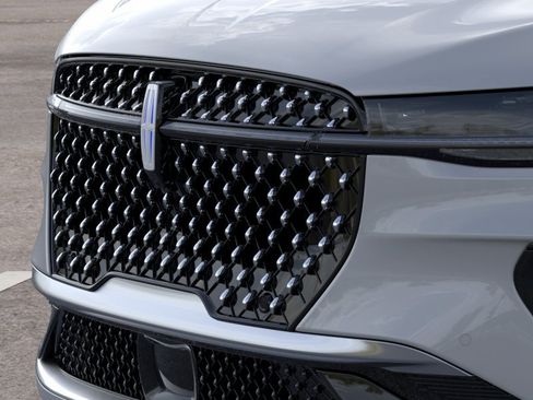 New 2026 Lincoln Nautilus Reserve AWD/4WD image 39