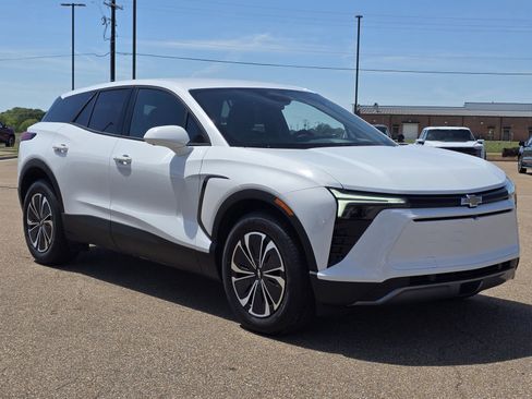 New 2026 Chevrolet Blazer EV LT FWD image 4