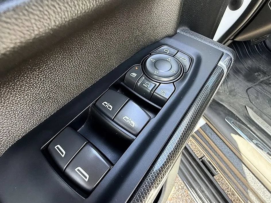 Used 2023 GMC Sierra 2500 AT4 w/ AT4 Premium Plus Package AWD/4WD image 22