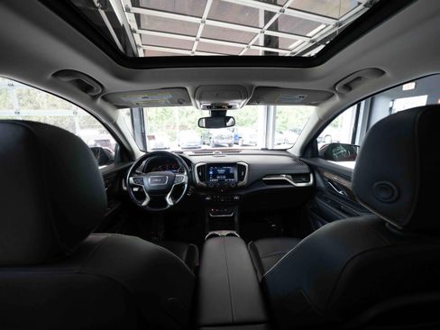 Used 2020 GMC Terrain Denali w/ Denali Premium Package AWD/4WD image 19