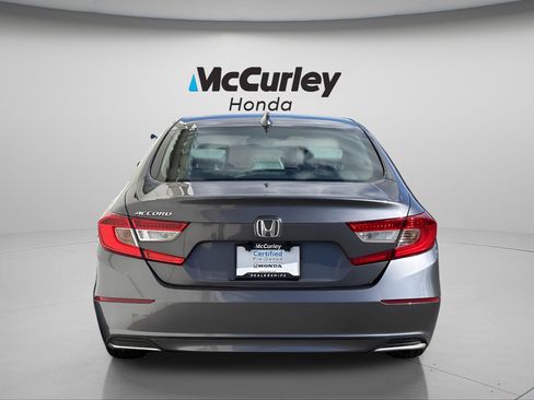 Certified 2018 Honda Accord EX image 4
