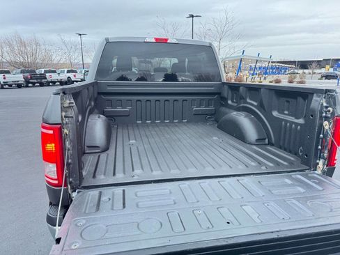 Used 2016 Ford F150 XLT w/ Trailer Tow Package image 8