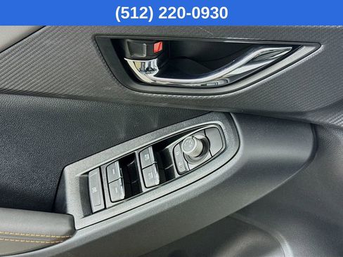 Certified 2025 Subaru Crosstrek 2.5i Limited w/ Crosstrek Mirror Package image 22