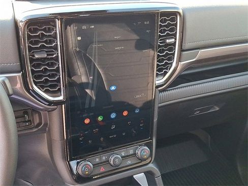 New 2025 Ford Ranger Lariat w/ FX4 Off-Road Package image 8