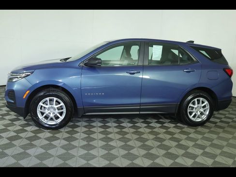 Used 2024 Chevrolet Equinox LS w/ LPO, Floor Liner Package AWD/4WD image 14