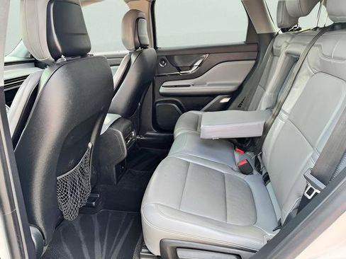 Used 2020 Lincoln Corsair Reserve w/ Appearance Package image 23