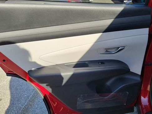 New 2026 Hyundai Tucson SEL image 12